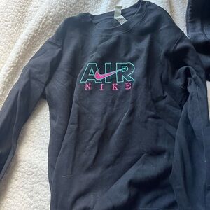 NIKE AIR SWEATSHIRT